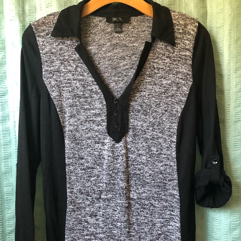 BCX Black V Neck Top Large